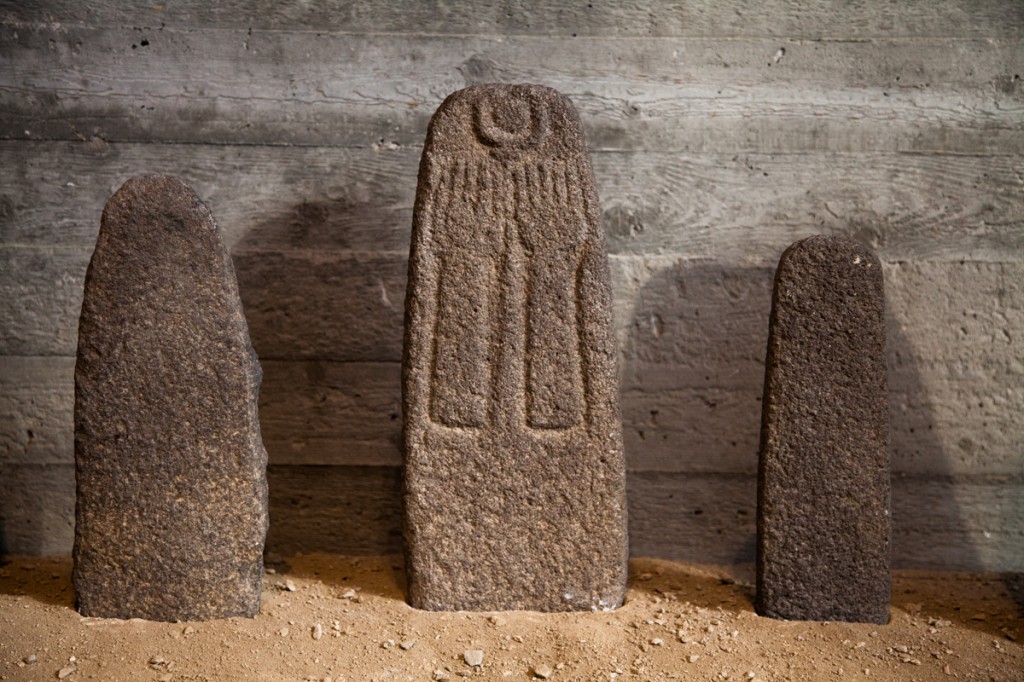 Stele from Hazor - Photo by Andrew Cross (The Israel Museum) IMG_0402